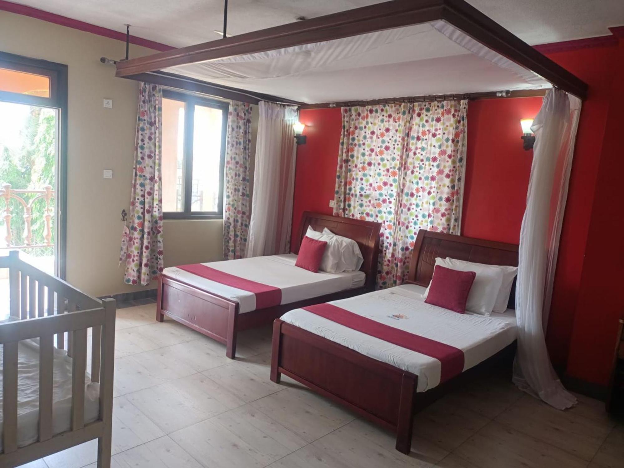 Lambada Holiday Resort Mombasa Mtwapa Bagian luar foto