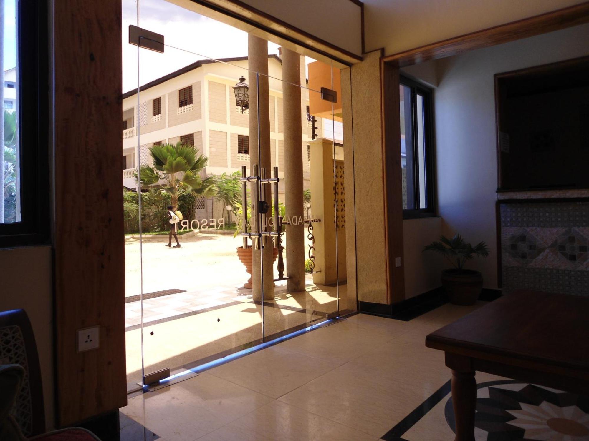 Lambada Holiday Resort Mombasa Mtwapa Bagian luar foto