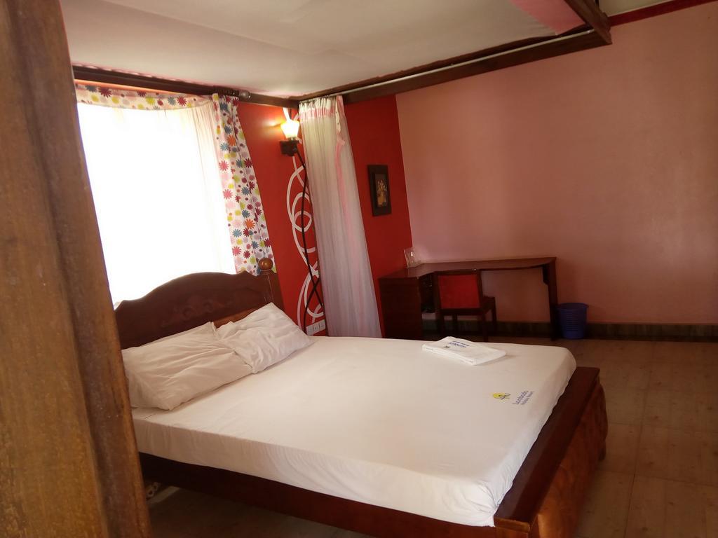 Lambada Holiday Resort Mombasa Mtwapa Bagian luar foto